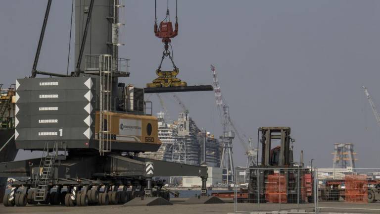 Usposabljali bodo pristaniške delavce