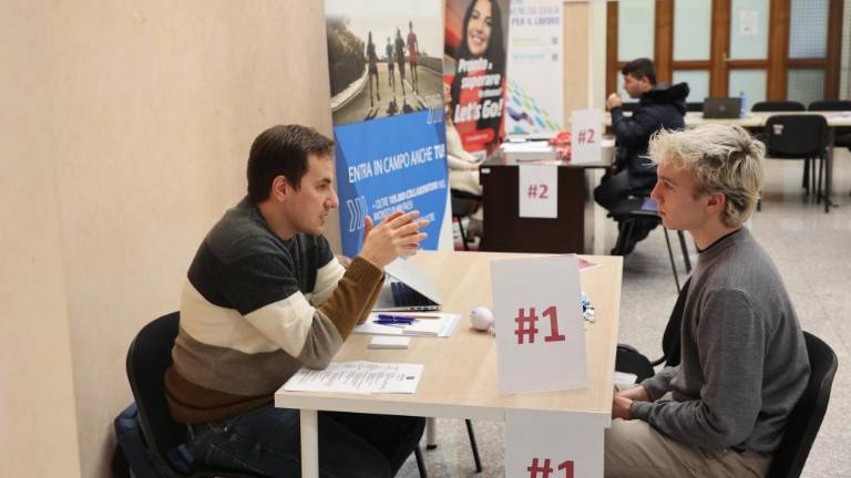 Delodajalcem so se predstavili v petih minutah