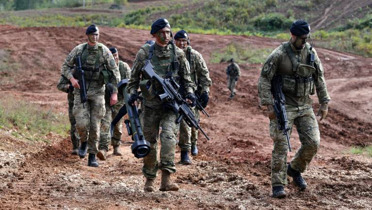 Nabornike bo v vojašnicah v Kninu, Slunju in Požegi usposabljalo skupno 80 inštruktorjev