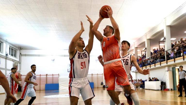 Polfinale bo Sokol – Breg