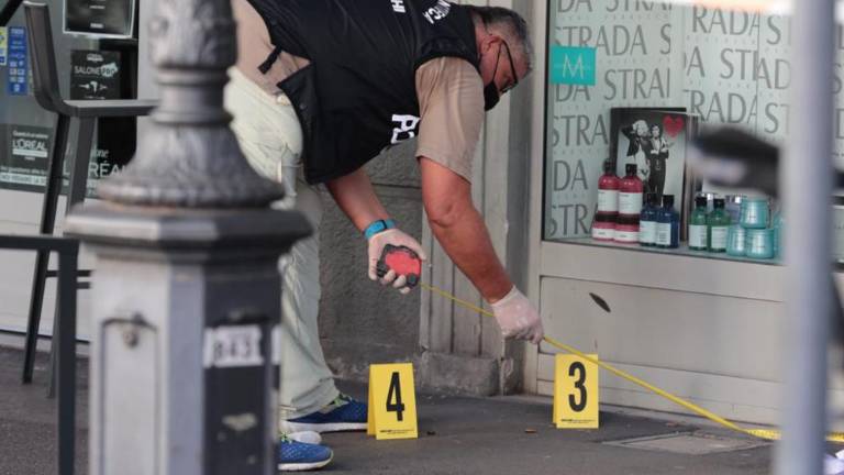 Streljanje sredi Trsta