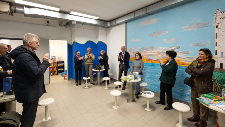 Stičišče kultur v zaporu