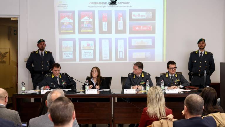 Razbita nezakonita tovarna cigaret