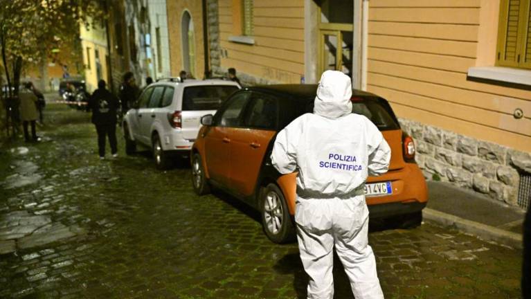 Za zlatarja pri Sv. Aljoziju izključujejo le samomor