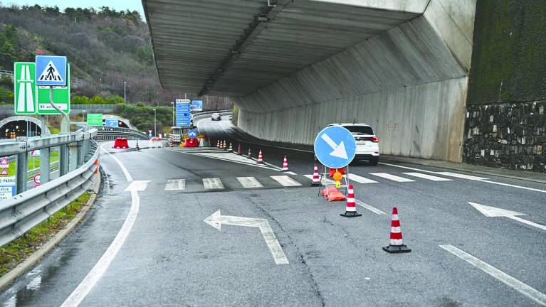 Padriški predor bo zaprt tudi prihodnji teden v smeri proti Benetkam