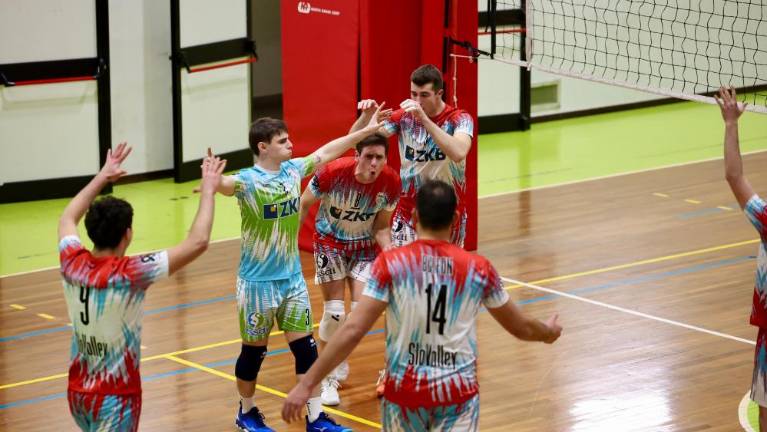 Športna sobota: na domačem igrišču le odbojkarji SloVolleyja v C-ligi