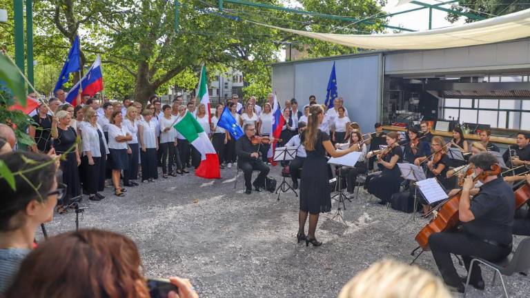 Prebivalci obeh Goric dobili brezmejno dnevno sobo