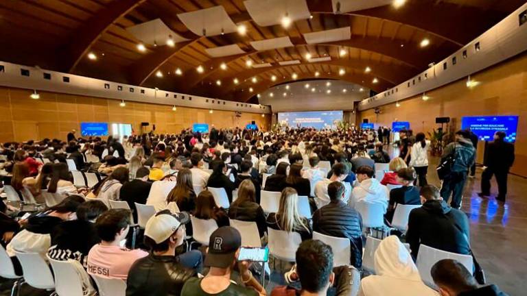 Študenti se še do jutri lahko prijavijo za glasovanje v drugem mestu