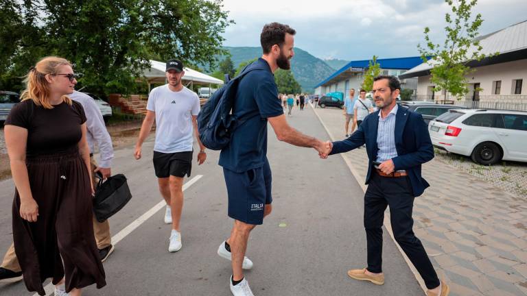 Košarkarska velikana skupaj na »njunem« brezmejnem igrišču