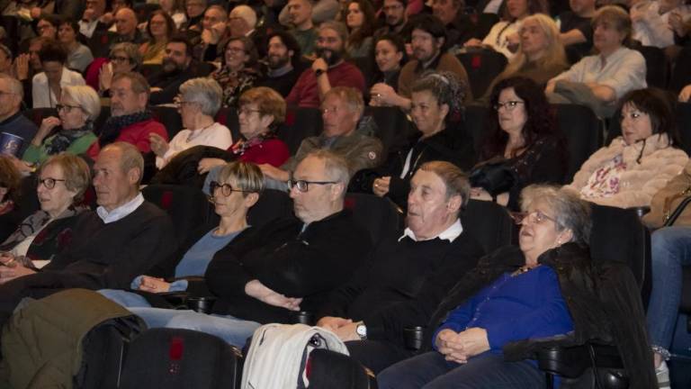 Gergoletov Mož brez krivde napolnil dvorano