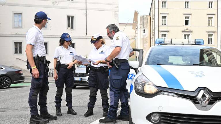 Tržaška lokalna policija preizkuša telesne kamere