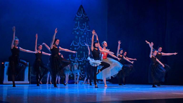 Hrestač petih društev