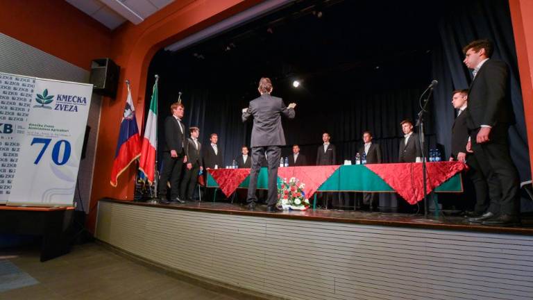 Ob 70-letnici Kmečke zveze trta prijateljstva in nova etiketa prosekarja