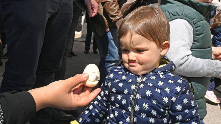 Po dveh letih v Križu spet tučenje jajc