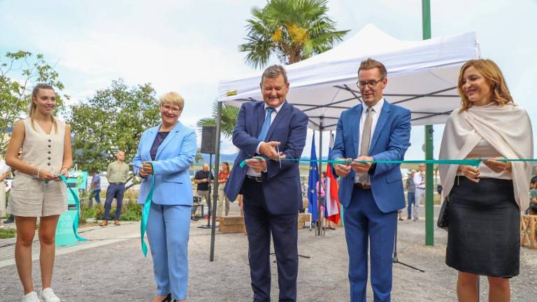 Prebivalci obeh Goric dobili brezmejno dnevno sobo