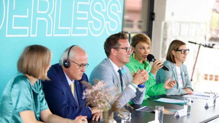 Brezmejni dodatek Okusom