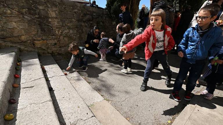 Po dveh letih v Križu spet tučenje jajc