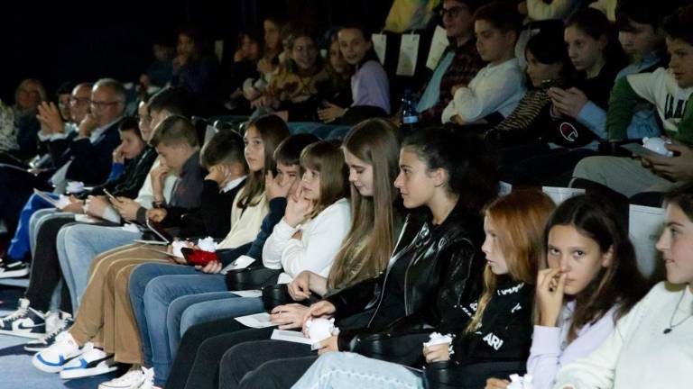 Ob svetovnem dnevu varčevanja nagradili odličnjake