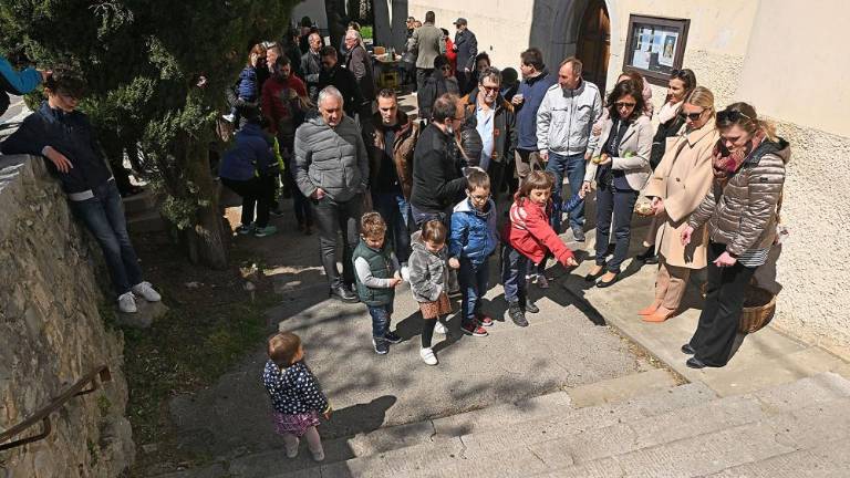 Po dveh letih v Križu spet tučenje jajc