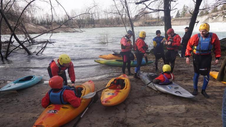 Po narasli Soči zaveslali v novo leto