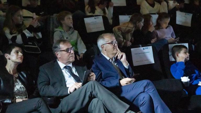 Ob svetovnem dnevu varčevanja nagradili odličnjake