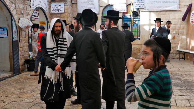 Na romanju v Izraelu najmanj 44 mrtvih in 150 poškodovanih