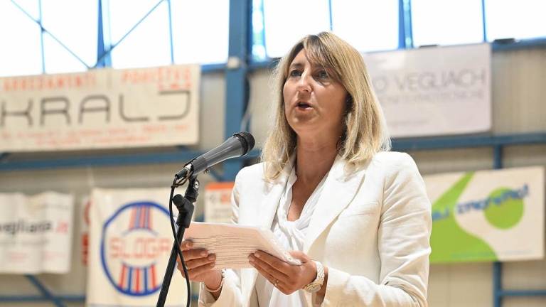 Z občuteno slovesnostjo poimenovali repensko telovadnico po Paolu Colji