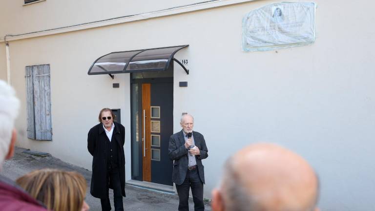 Plošča v spomin na borko za svobodo