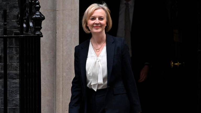 Liz Truss je odstopila
