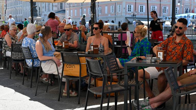 Tudi višek sezone na Tržaškem s pozitivnim turističnim obračunom