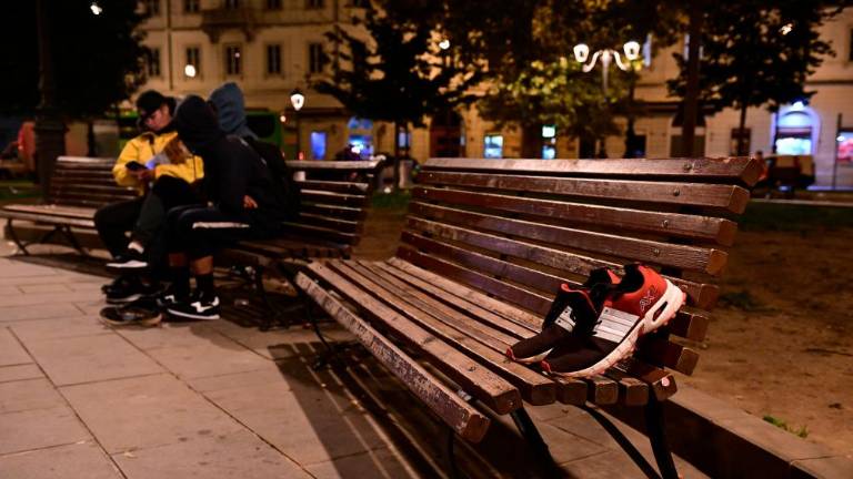 Na Trgu Sveta migrantom pomagajo tudi skavti