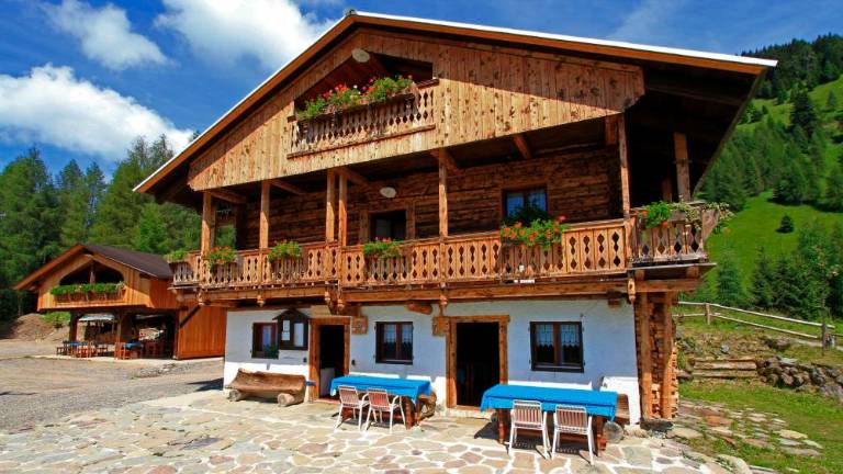 Tridesetletnika sta se izgubila pri Saurisu