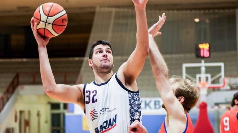 Jadran Gostol strl odpor vodilnega