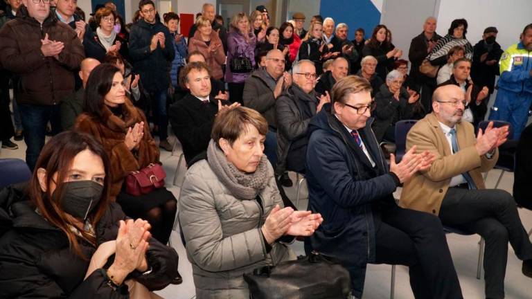 V Sovodnjah množično in prisrčno ob odprtju nove šole