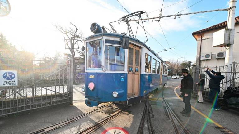 Od ponedeljka bo zapeljal še tretji tramvaj (vozni red)