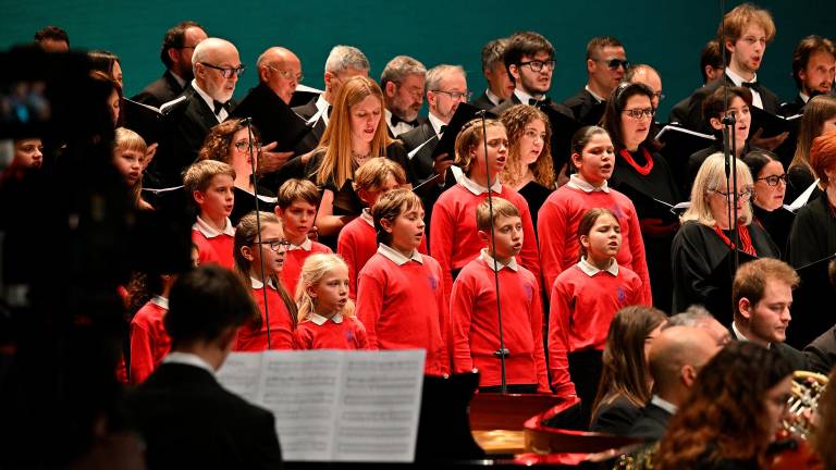 Osrednja proslava z Grmado v pristanu