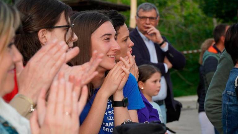 Ustvarjalnost povezala mlade