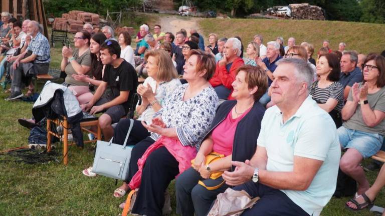 V Rupi kresovali v znamenju dalmatinskih napevov