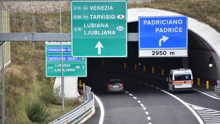 Padriški predor bo 24 ur zaprt v smeri proti Benetkam