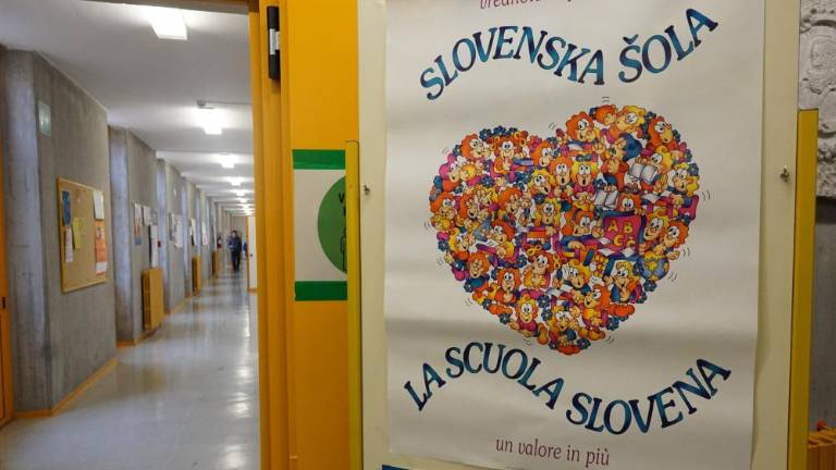 Izkoriščajo priložnosti dvojezičnega prostora