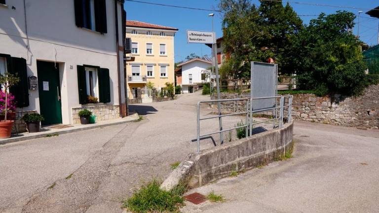 Ob Vipavi novo razgledišče, sredi Rupe manjši trg