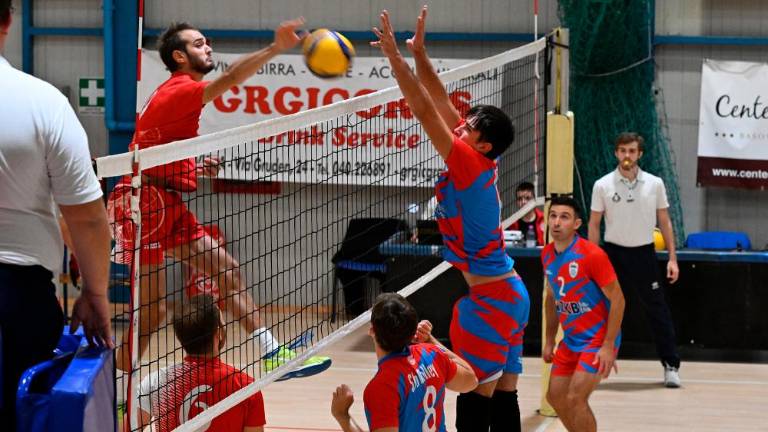 »Igrati moramo vsakič na nož«