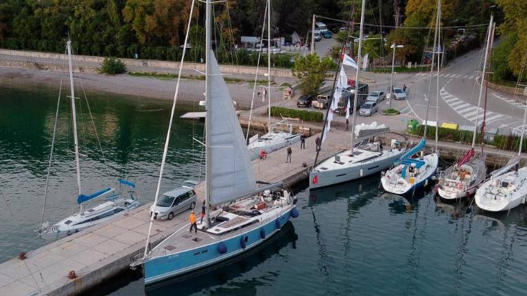 Lokalne pridelke bodo promovirali z malo floto