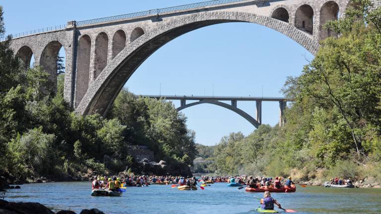 Rekordna Soška regata s 375 udeleženci (video)