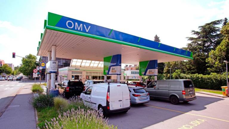 Madžarski MOL odkupil OMV Slovenija
