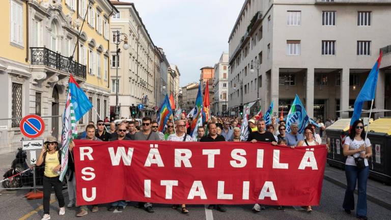 Wärtsila v ospredju na prvomajskem sprevodu