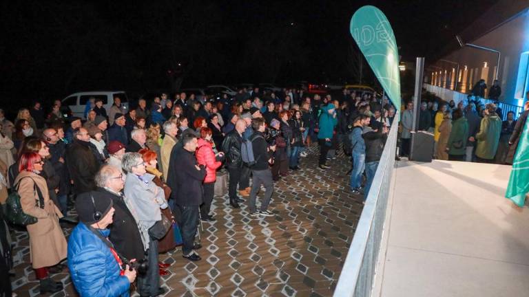 Zgodovino prikazujejo skozi zgodbe ljudi