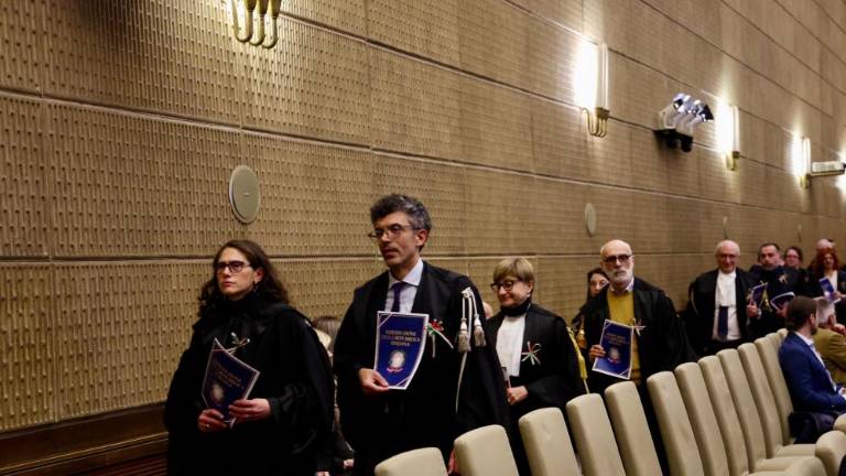 Tržaški sodniki in tožilci protestno zapustili veliko dvorano univerze