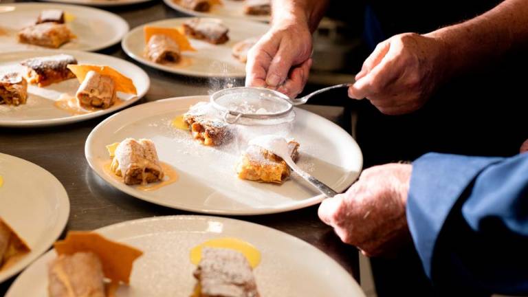 Kulinarični dogodek združil »tri države, tri tradicije, eno srce«