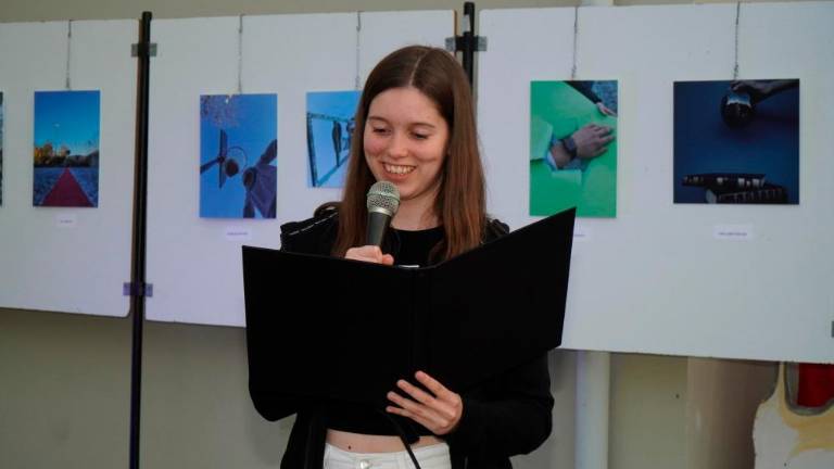 Ustvarjalnost povezala mlade